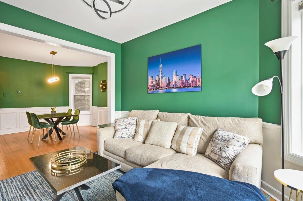 2 Bed Apt W/ Office, Free Parking, Near Wrigley Chicago Kültér fotó