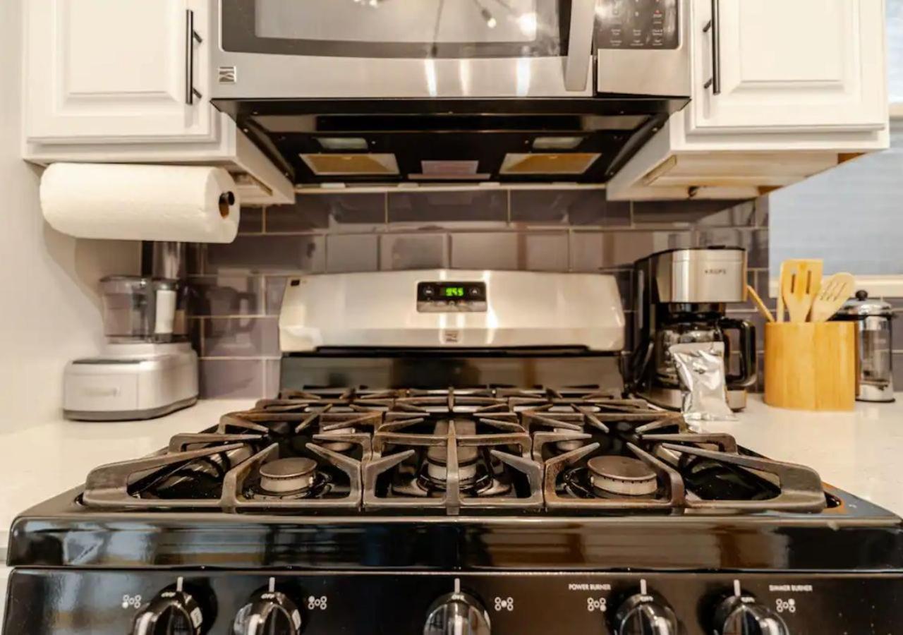 2 Bed Apt W/ Office, Free Parking, Near Wrigley Chicago Kültér fotó